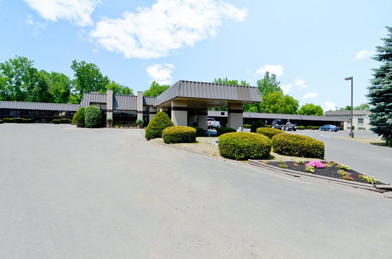 Best Western Gateway Adirondack Inn Utica Exteriér fotografie