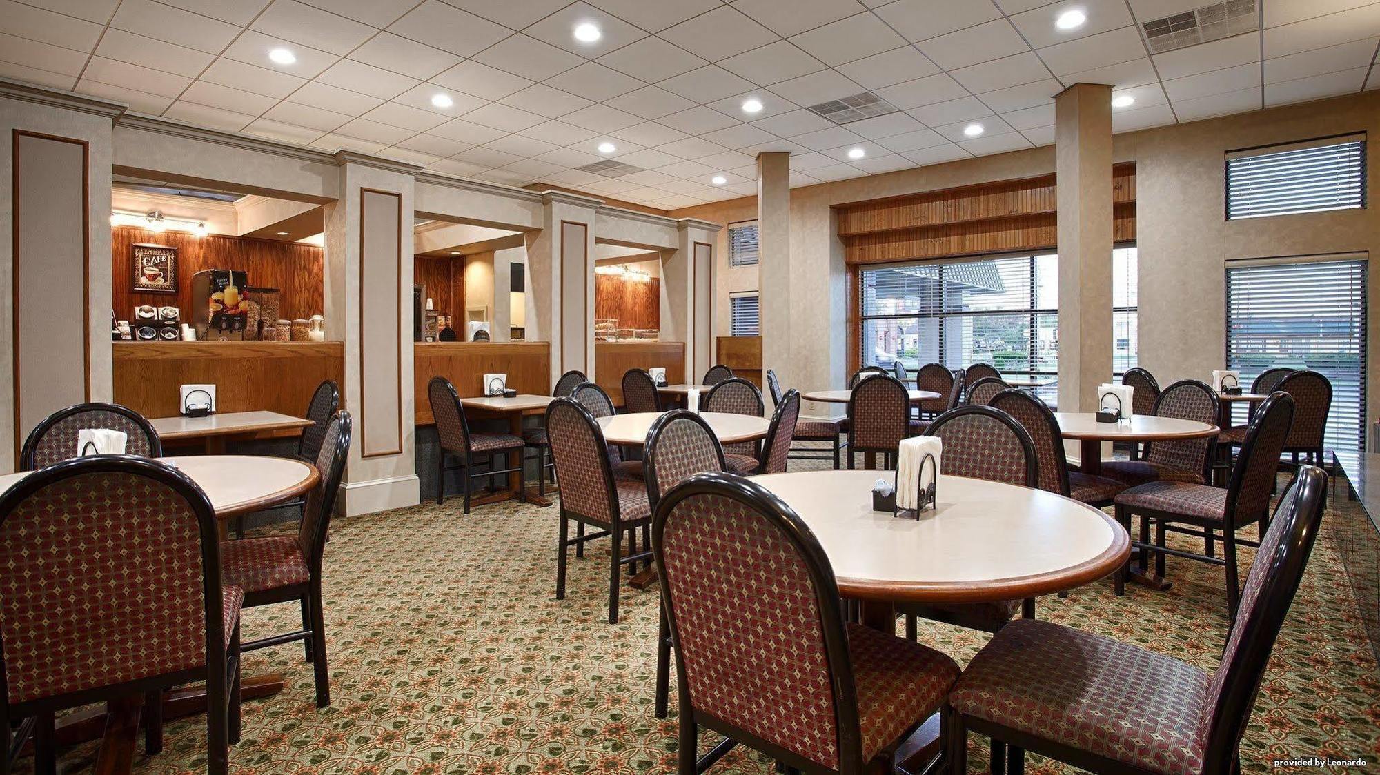 Best Western Gateway Adirondack Inn Utica Exteriér fotografie