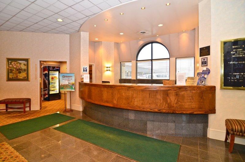 Best Western Gateway Adirondack Inn Utica Exteriér fotografie